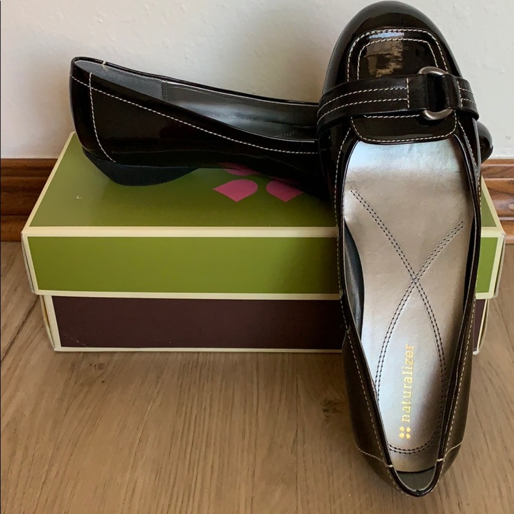 NEW IN BOX! Naturalizer 10M Hermia